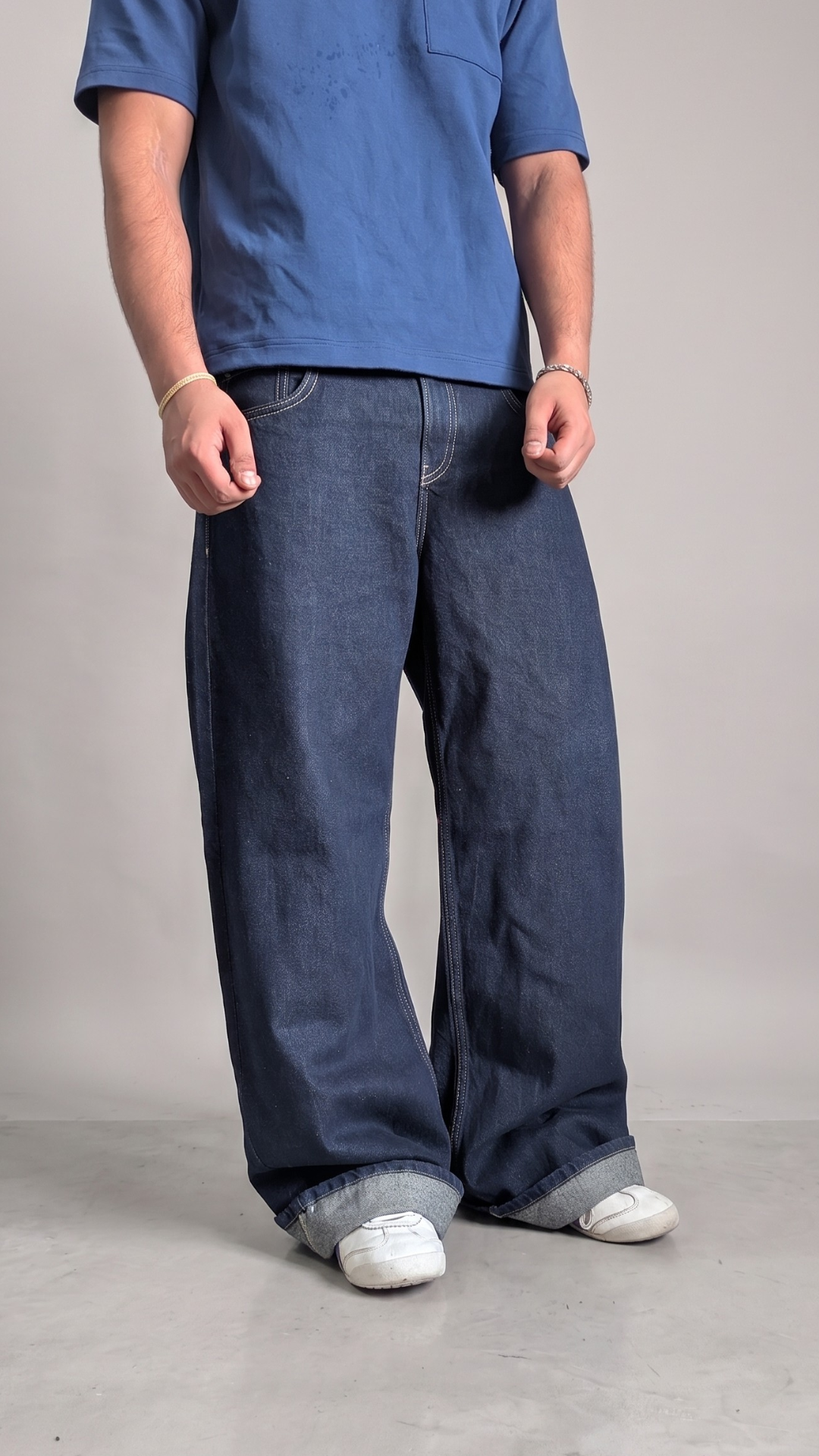 KARBN raw denim baggy