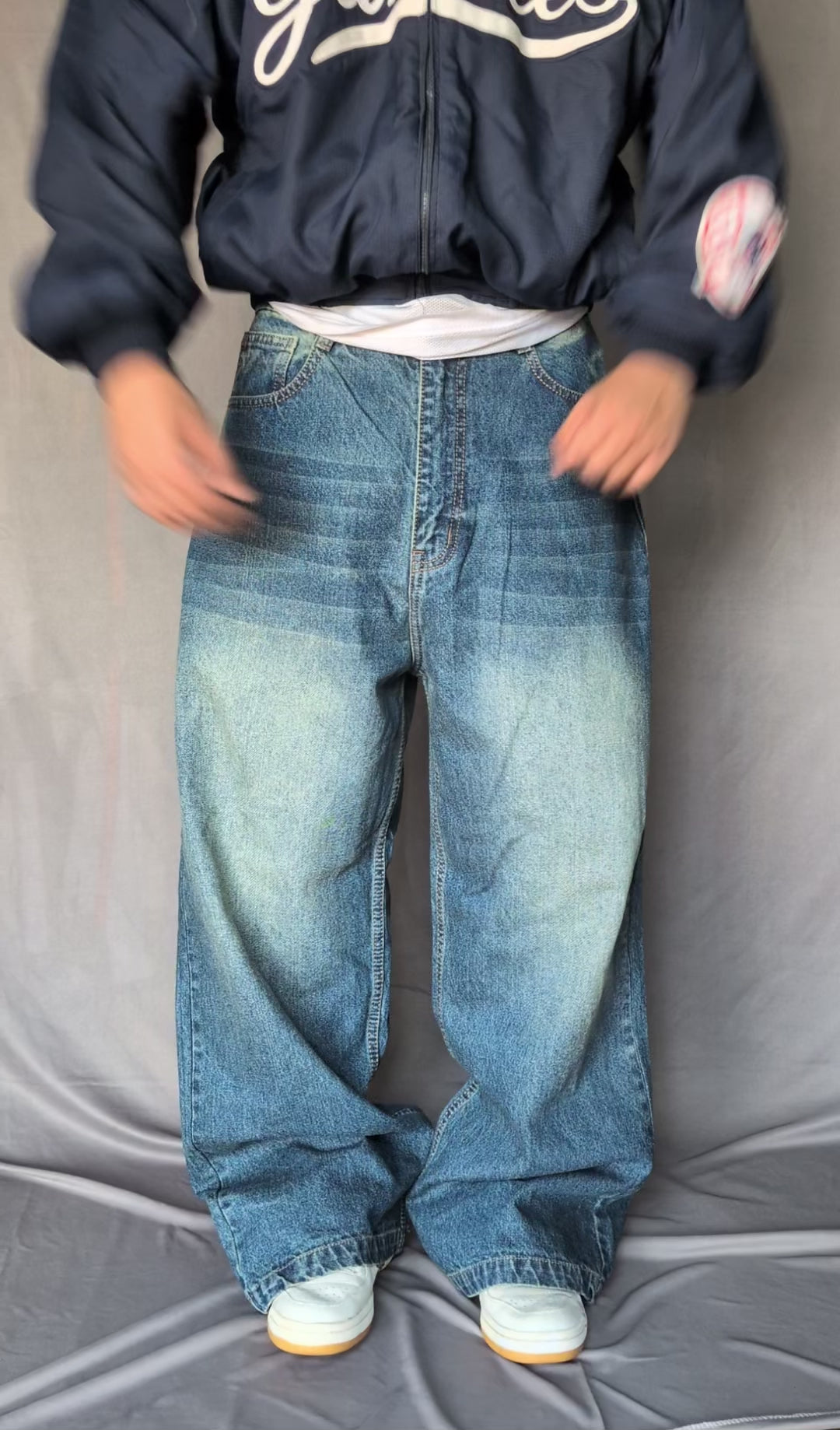 VINTAGE BLU